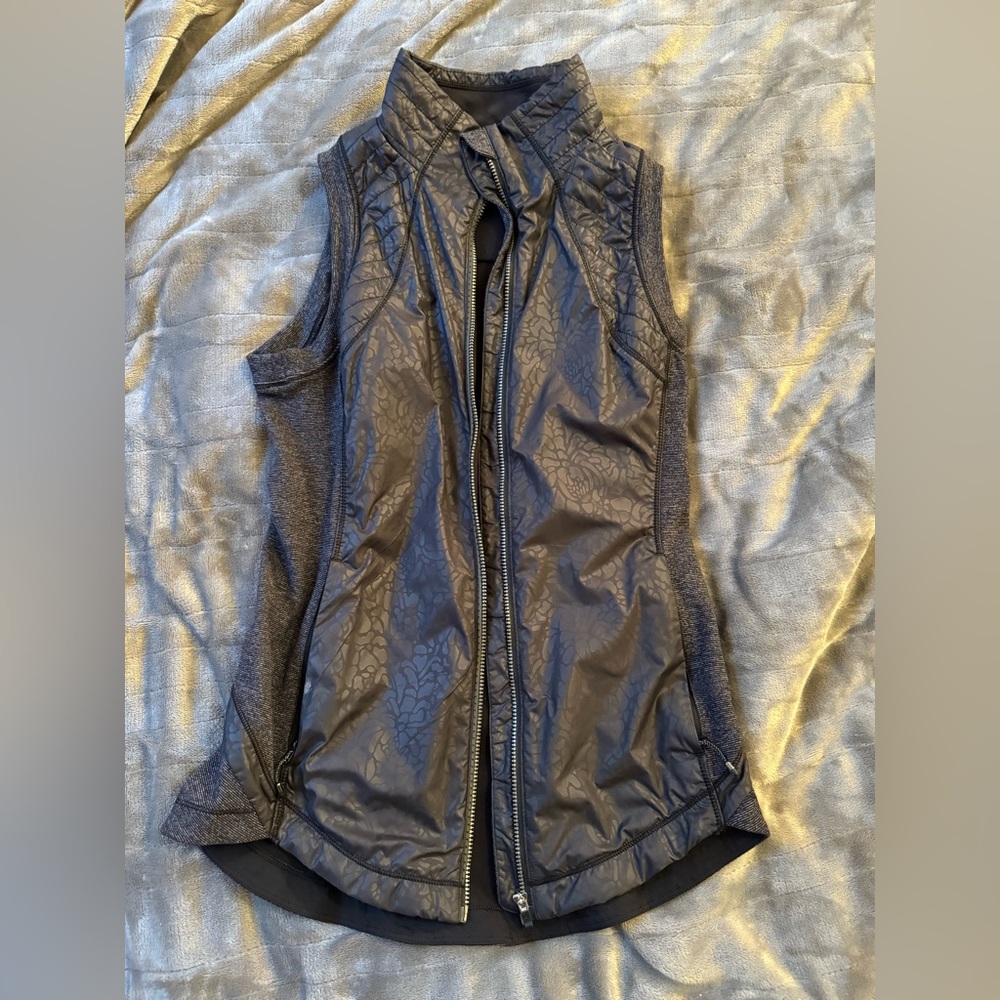 Lululemon Vest size 2